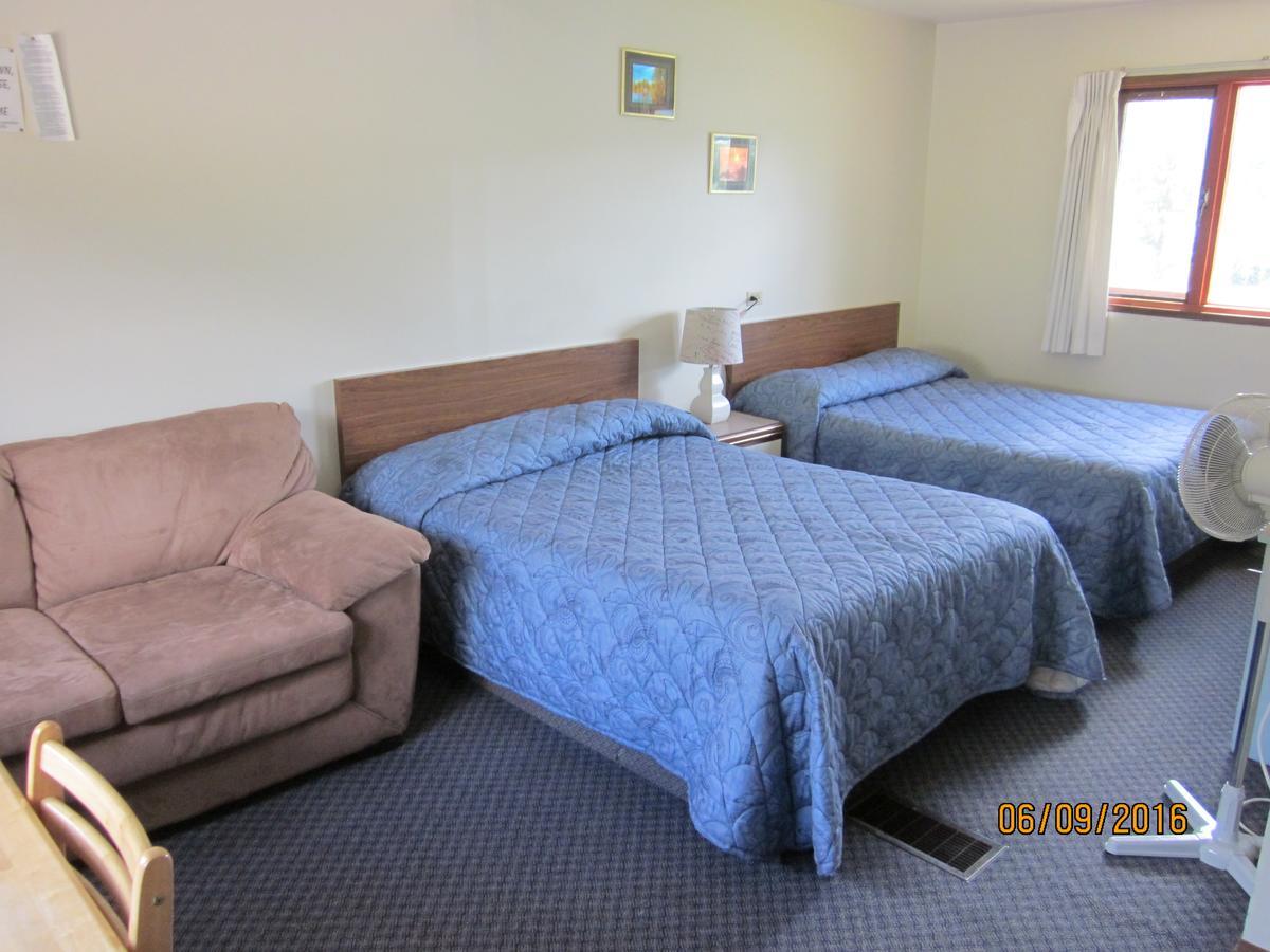 Valleyview Motel Williams Lake Dış mekan fotoğraf